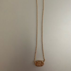 Kendra Scott necklace